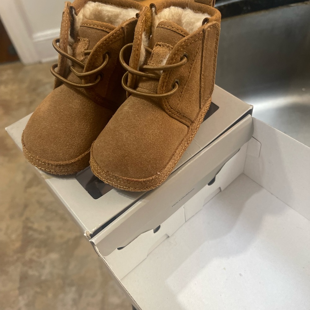 6 to 12 months ugh boots worn once